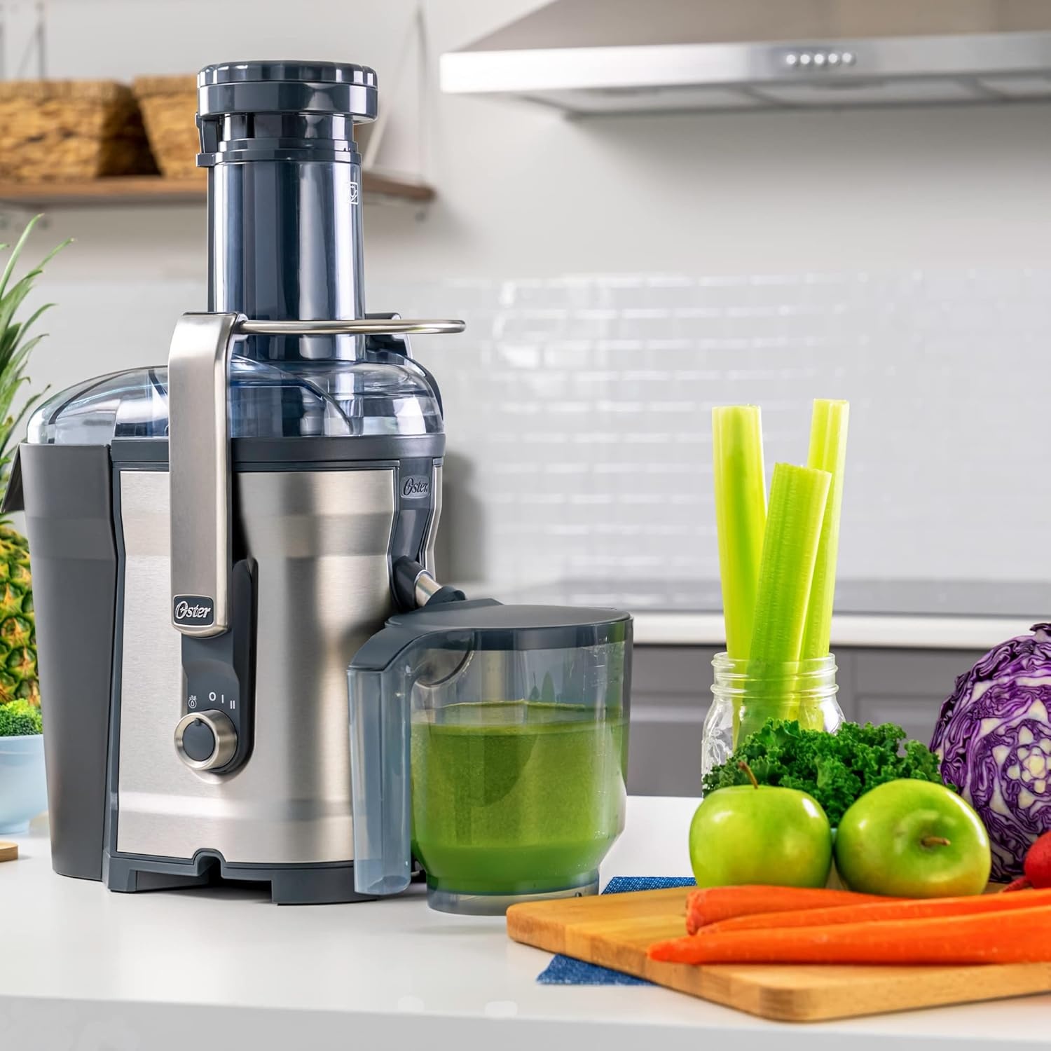 image:imageOster EasytoClean Professional Juicer Stainless Steel Juice Extractor AutoClean Technology XL Capacity